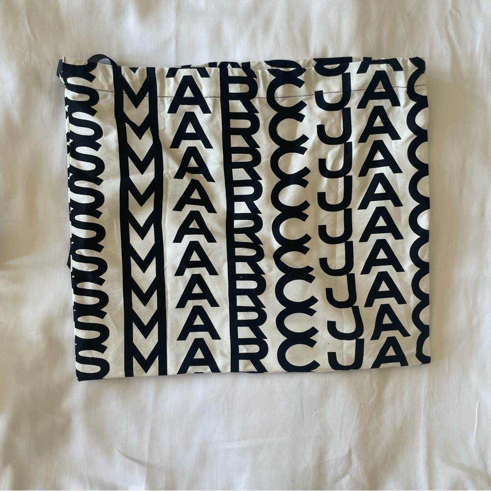 Marc Jacobs The Snapshot - Wolf Grey Multi - Picture 4 of 16